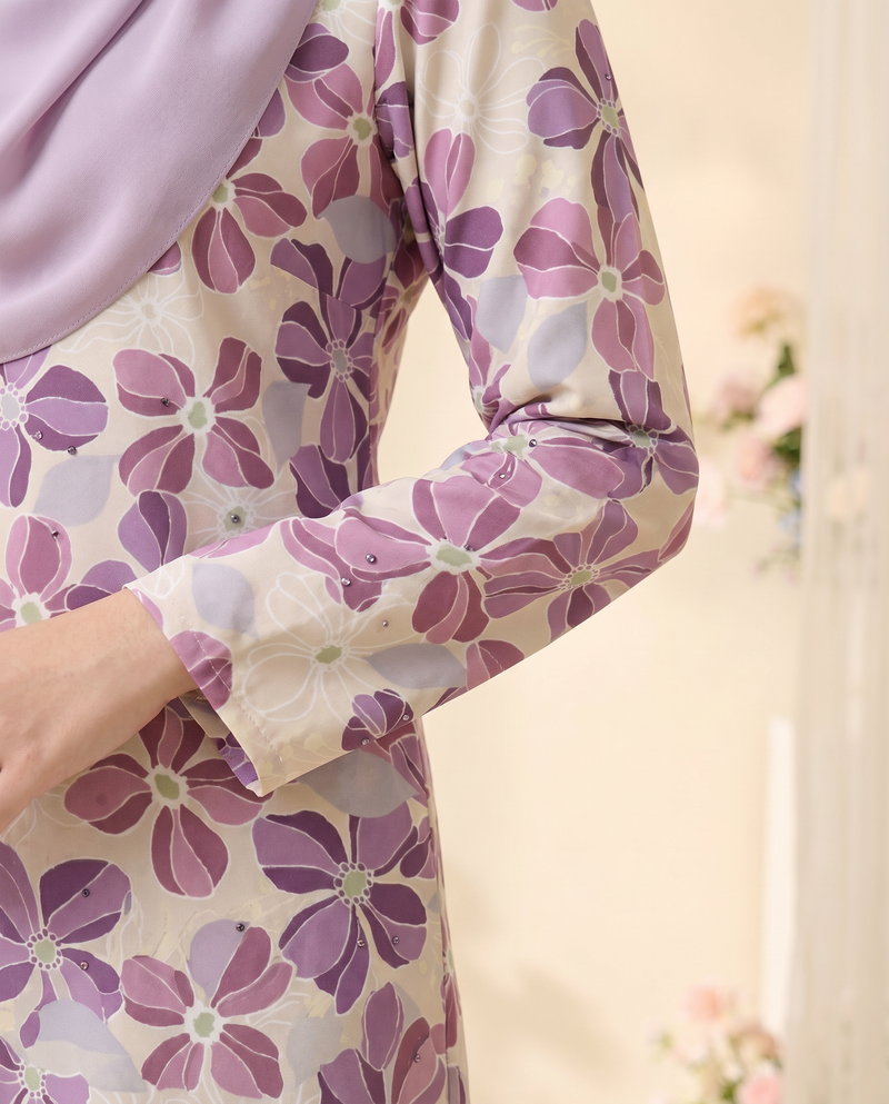 Cream Daisy