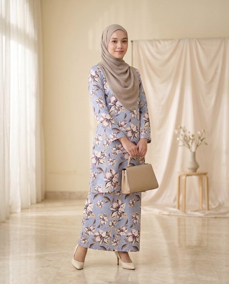 Powder Blue Lily