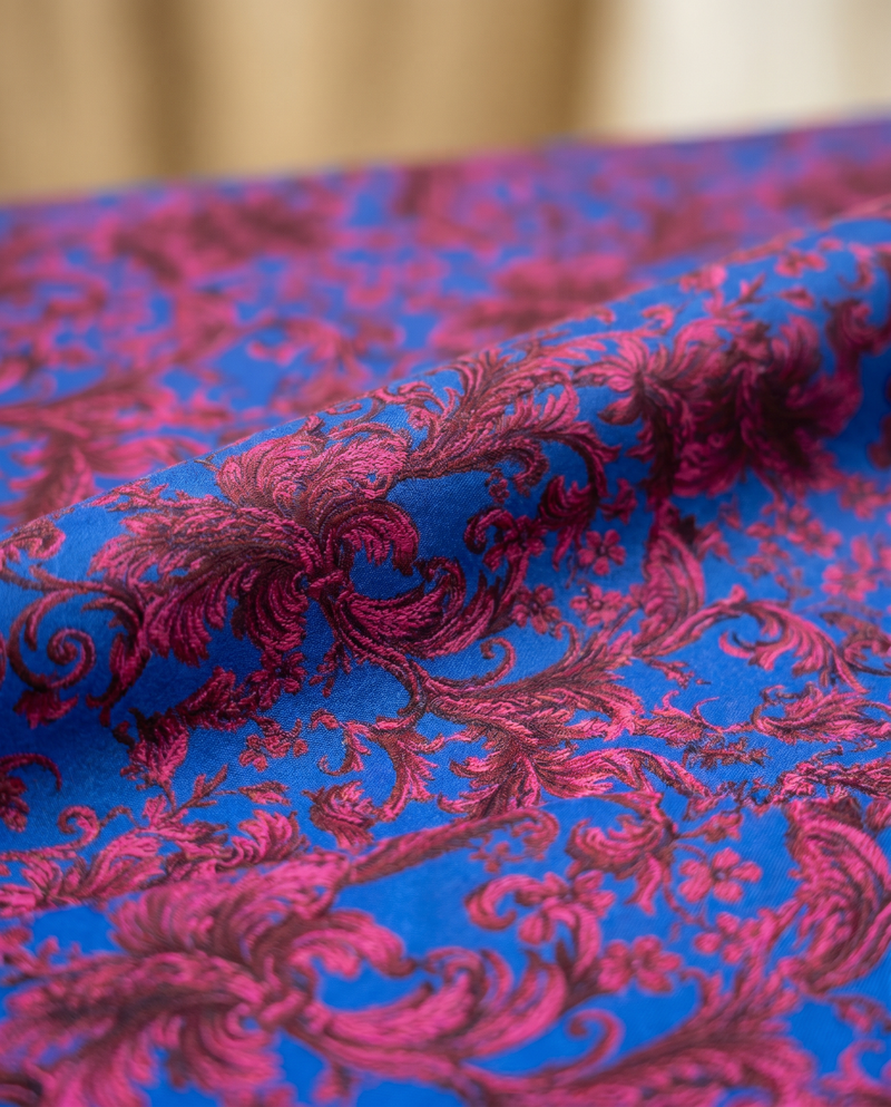 Blue Acanthus Scroll (D8)