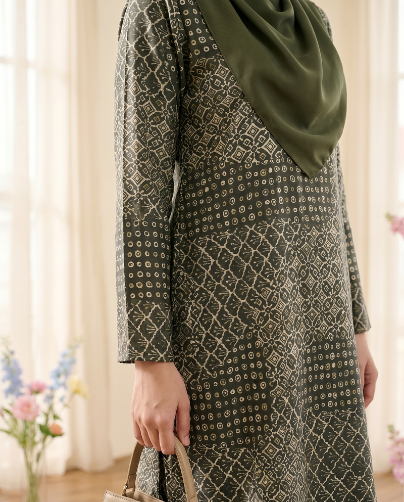 gulatis-website-fabric-ks2-d9-green-2026-fabric-ks2-d9-green-worndetail-94135560