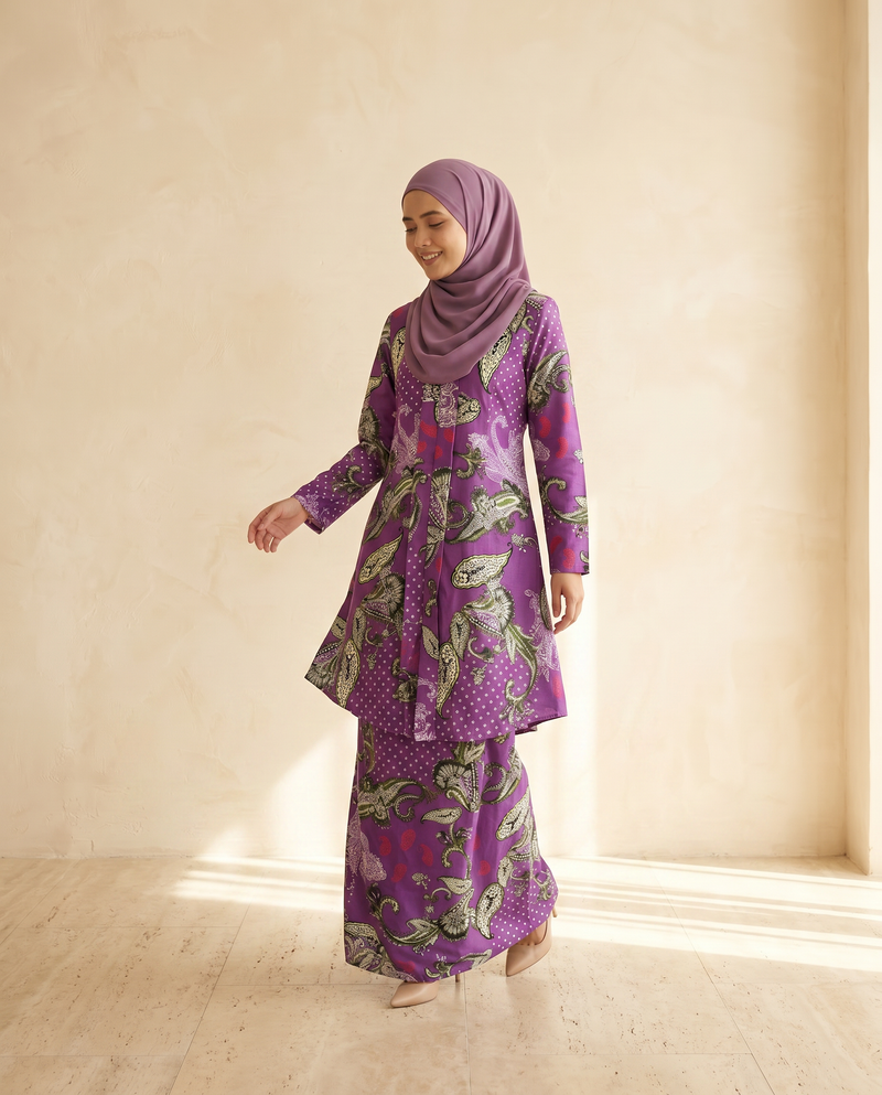Kebaya Aalia Swiss Cotton