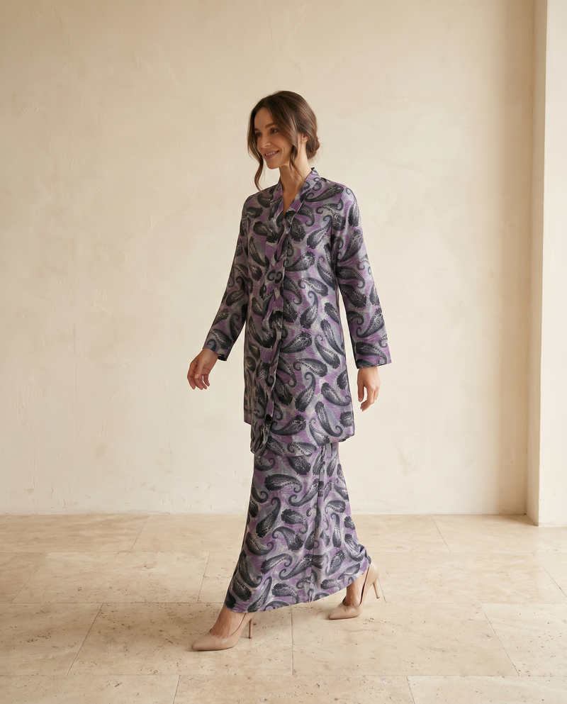 Kebaya Aalia Swiss Cotton