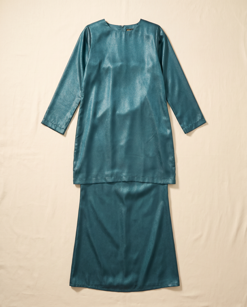 Baju Kurung Anggun Seri Metallic Shining