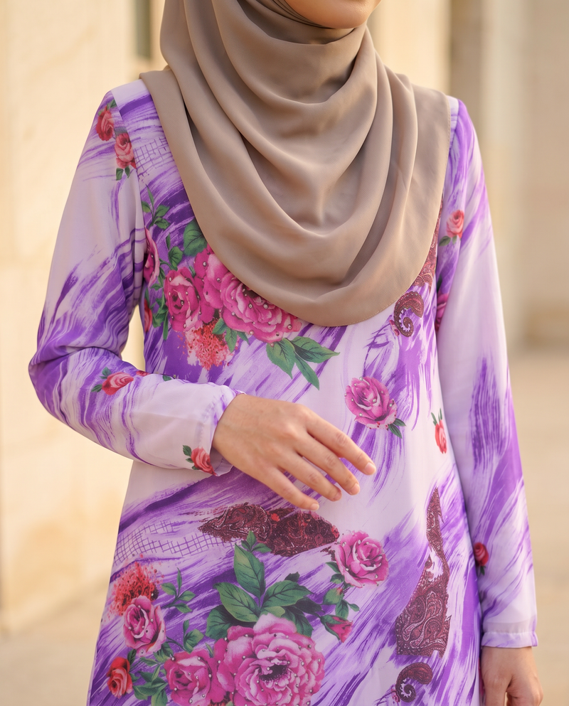 Baju Kurung Silky Chiffon Printed Umbrella Cut — D- 6 — bodycrop