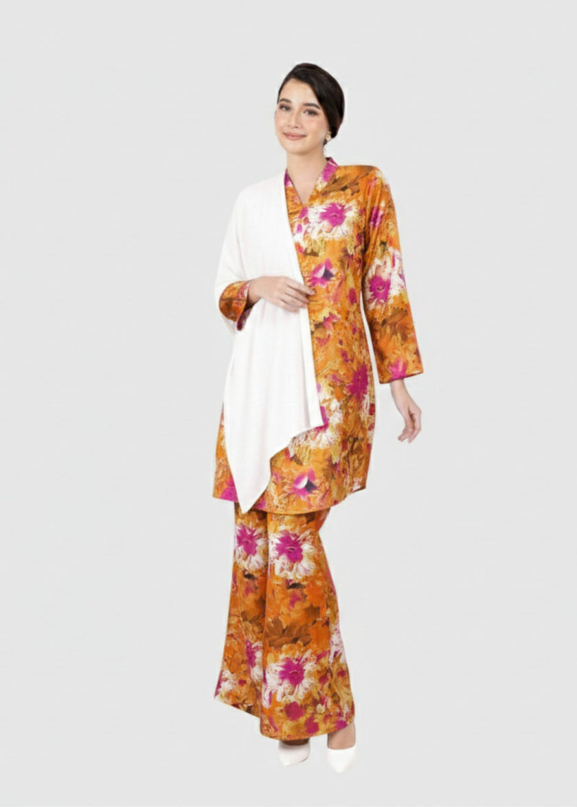 Fateema Abstract Cotton Kebaya