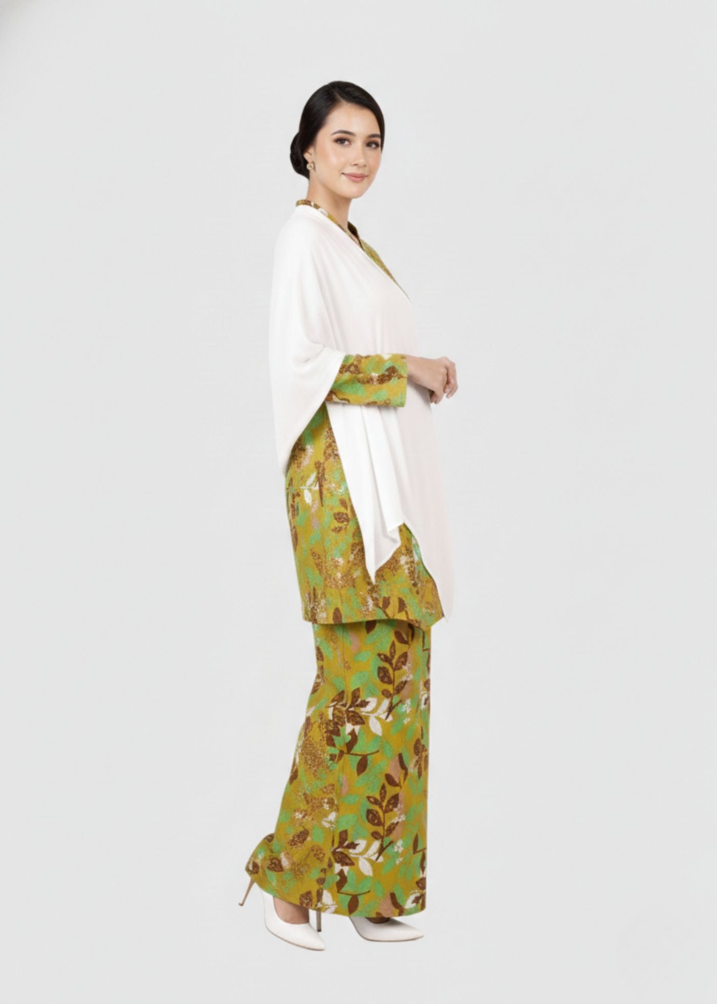 Fateema Floral Cotton Kebaya