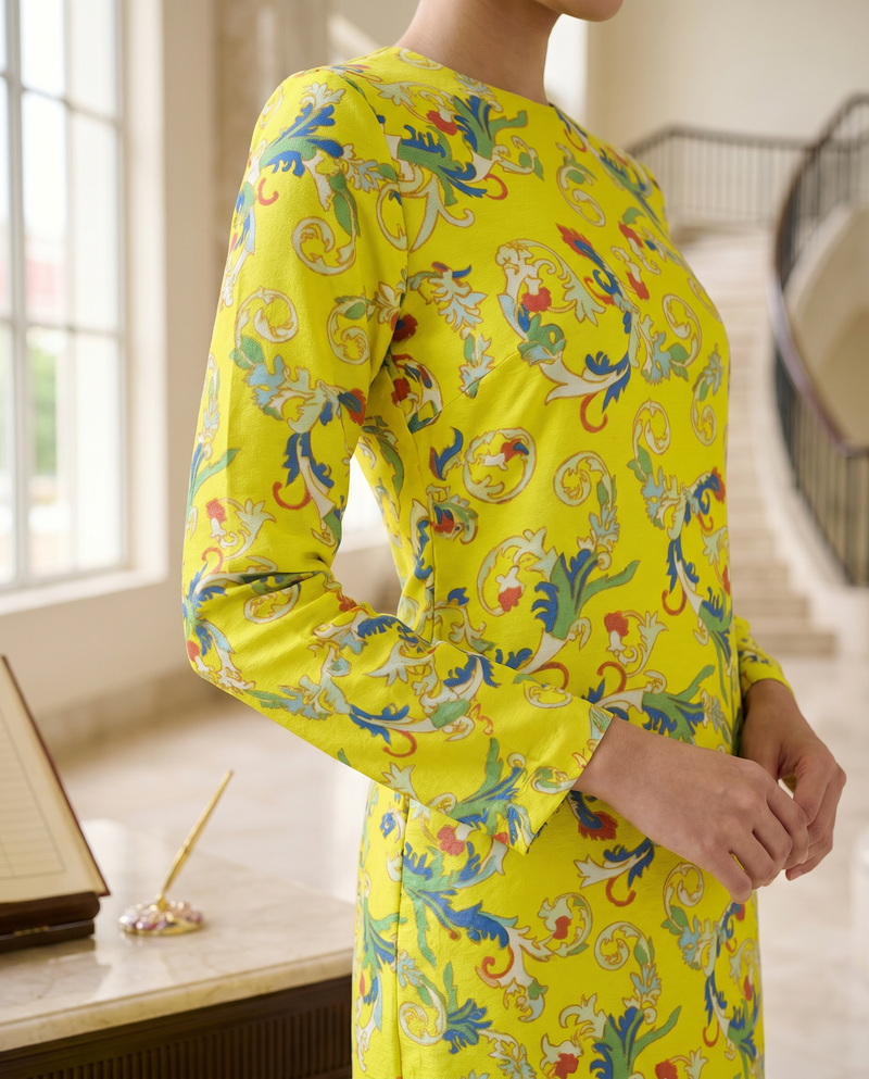 Yellow Acanthus Scroll Scrollwork