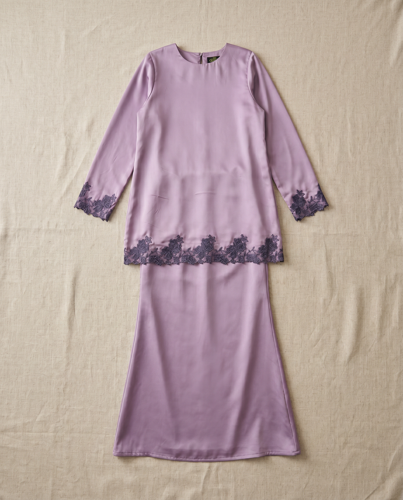 Baju Kurung Arisya Plain Cerutti Patching Lace
