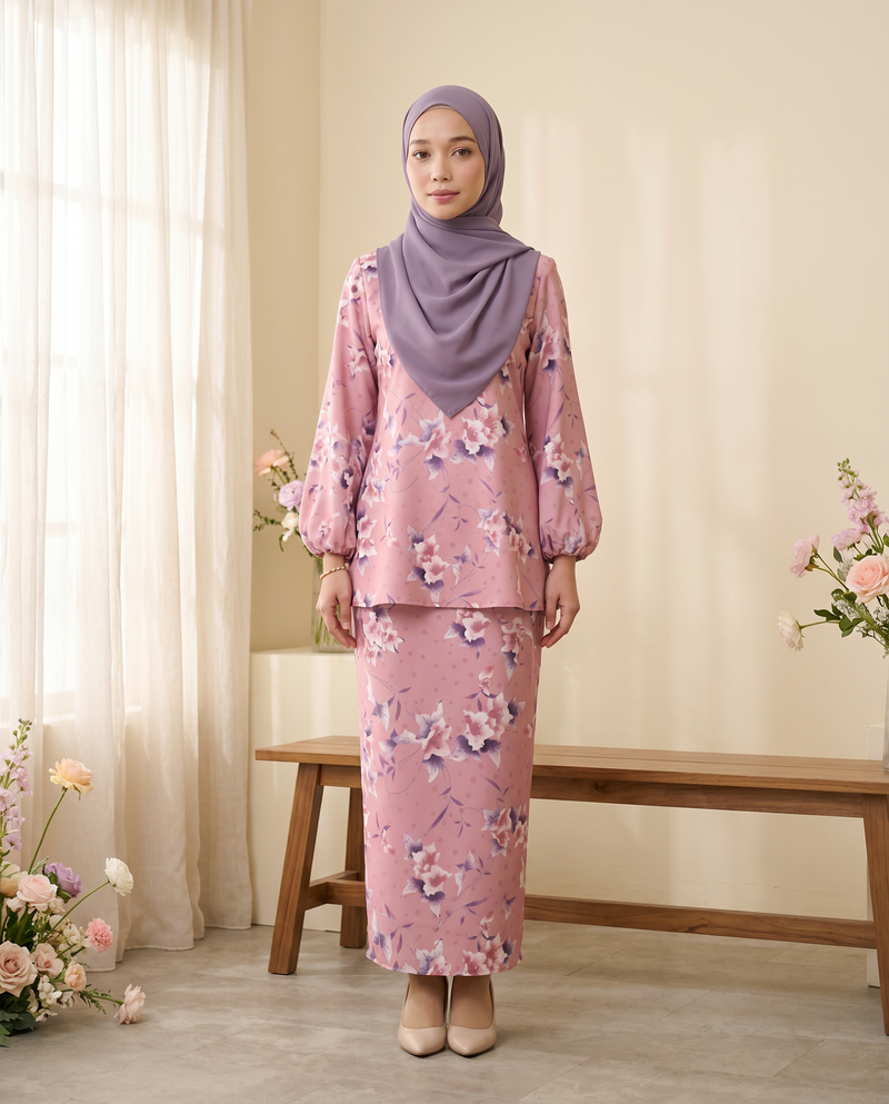 Dusty Pink Blossom Rose