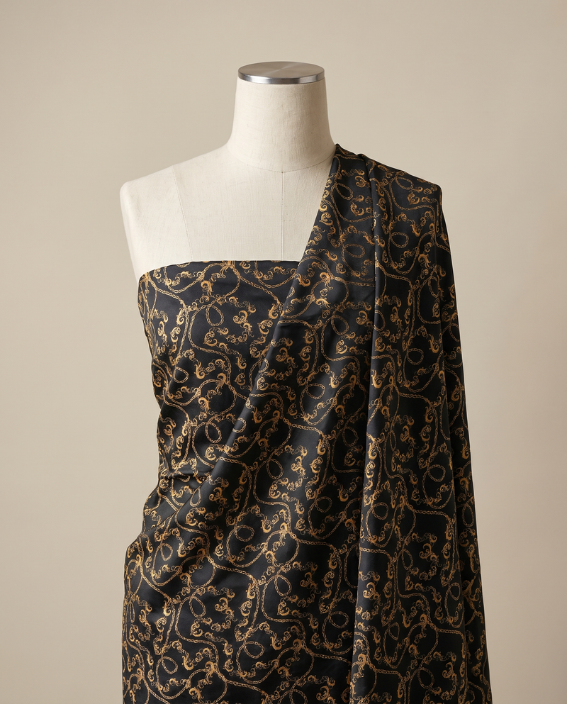 Black Scrollwork Chain