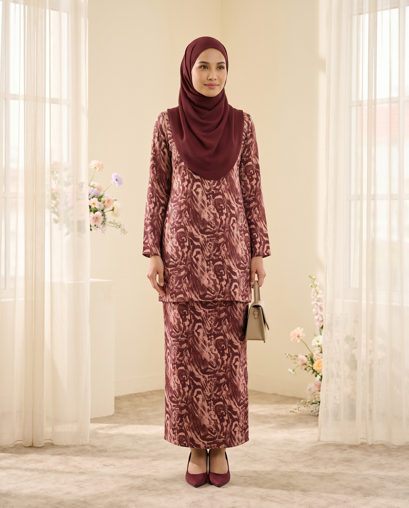 gulatis-website-fabric-ks2-d15-maroon-2026-fabric-ks2-d15-maroon-look-002d9d7e