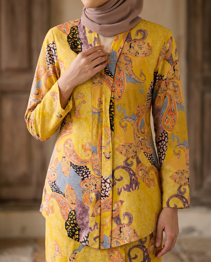 Kebaya Aalia Swiss Cotton
