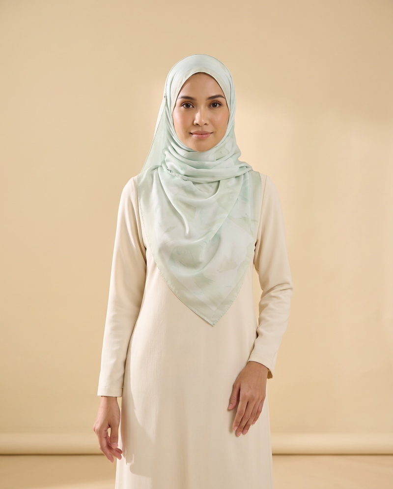Noura Printed Shawl