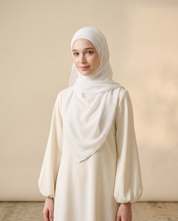 Selendang Chiffon Plain Batu — White