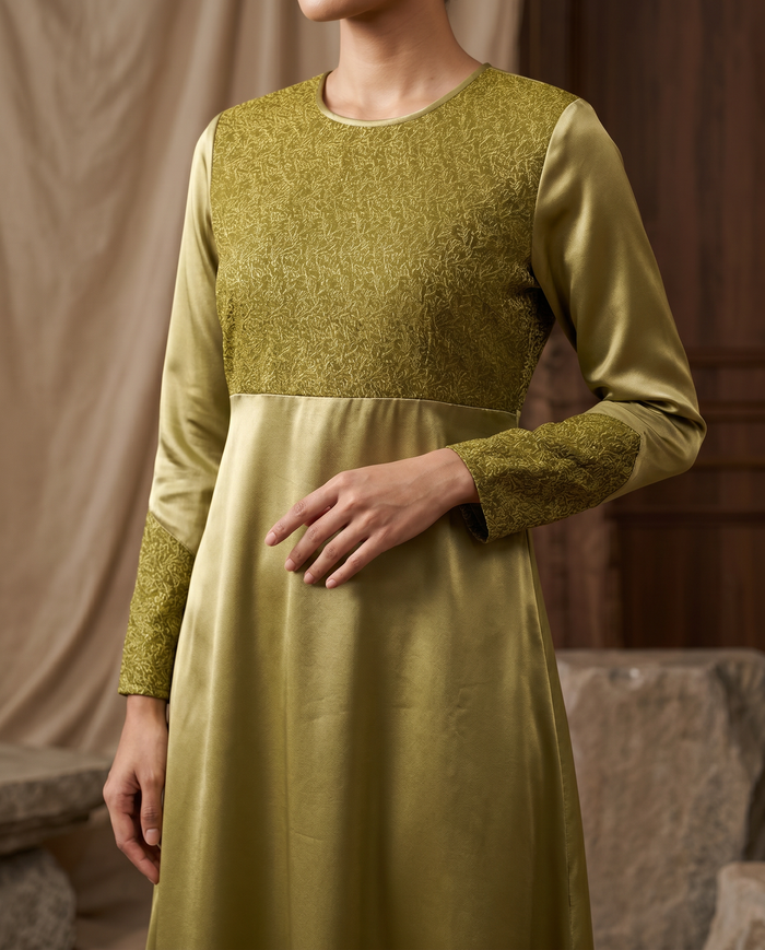 Jubah Songket Soft Satin — Olive